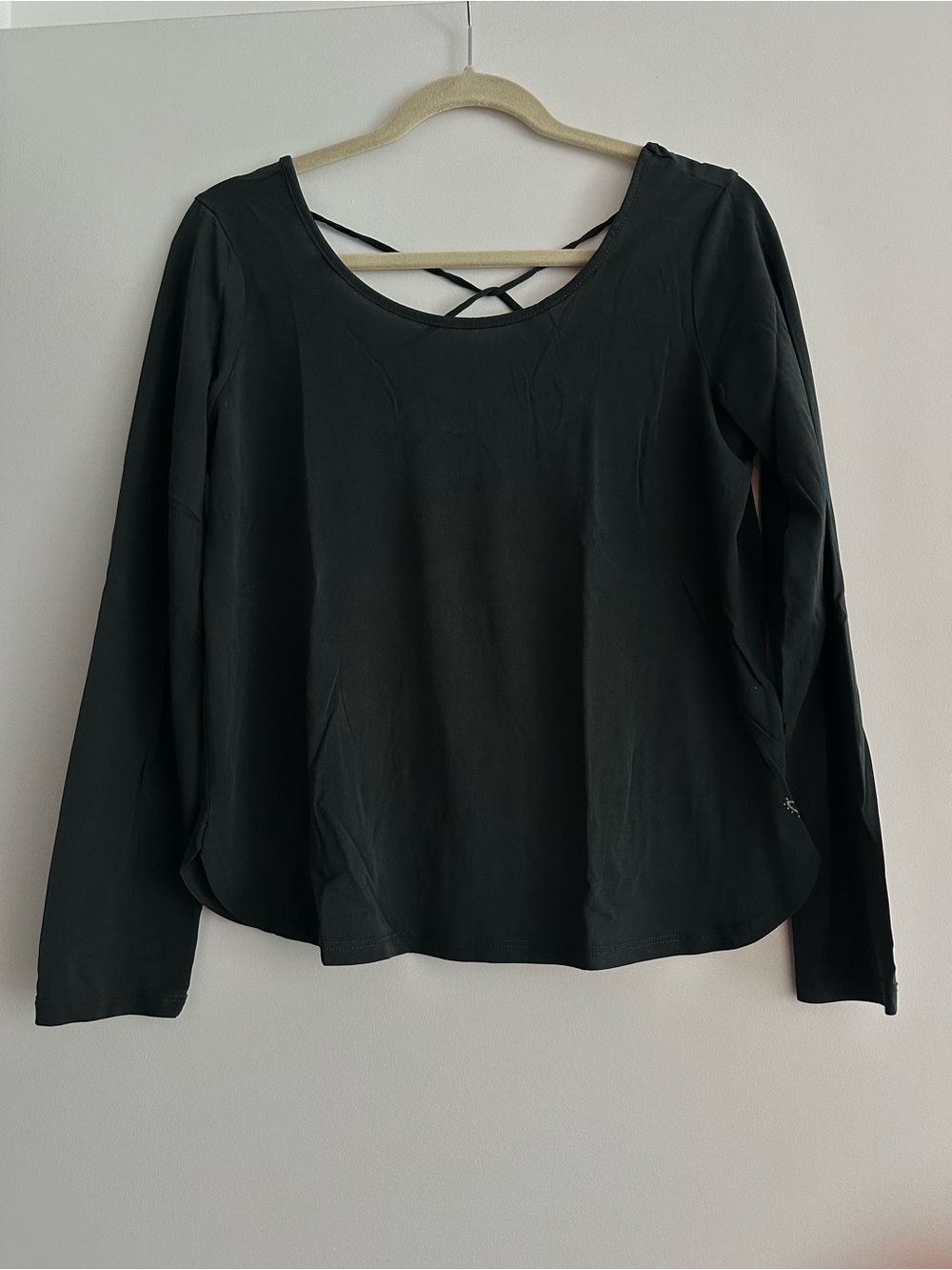 Betsey Johnson Black Long Sleeve Scoop Neck Top with Crisscross Back